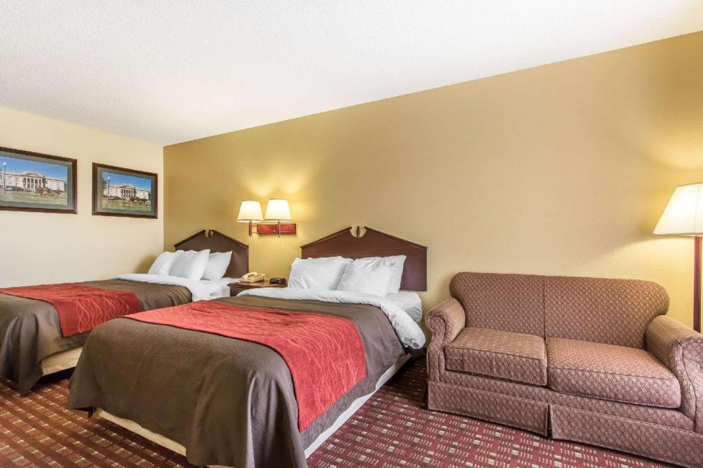 Quality Inn Andalusia Buitenkant foto