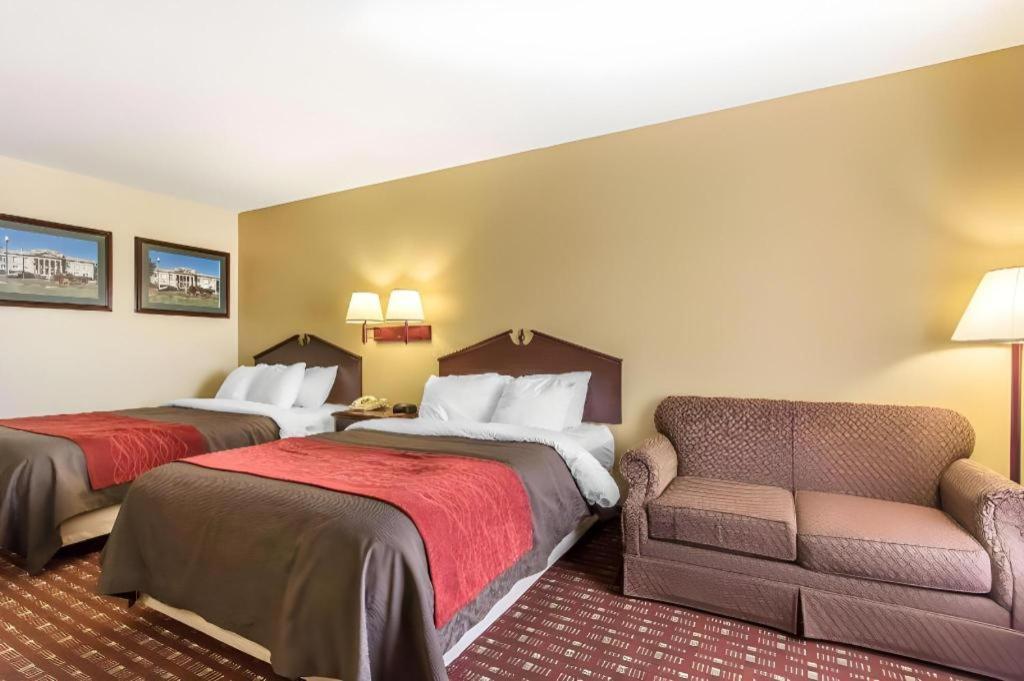 Quality Inn Andalusia Buitenkant foto