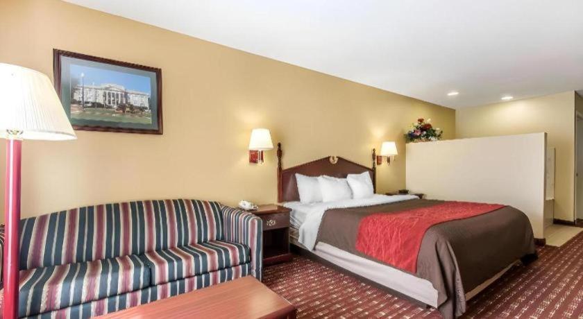 Quality Inn Andalusia Buitenkant foto